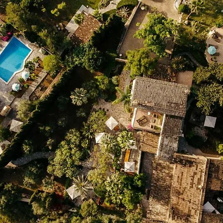 Coll Boutique - Adults Only Bed and Breakfast