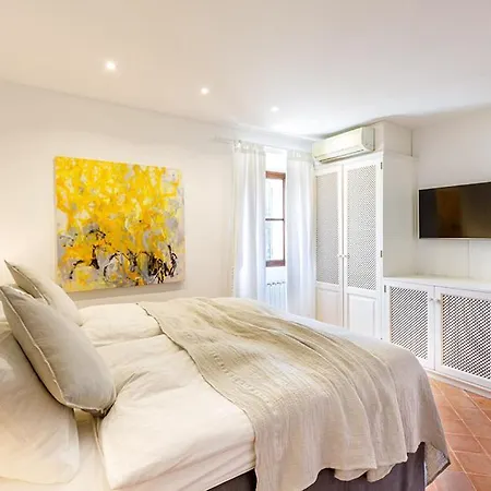 Coll Boutique - Adults Only Couette-café 4*